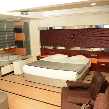 Murat Otel 3*