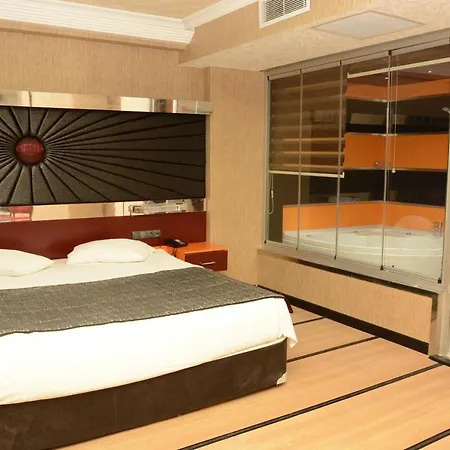 Murat Otel 3*